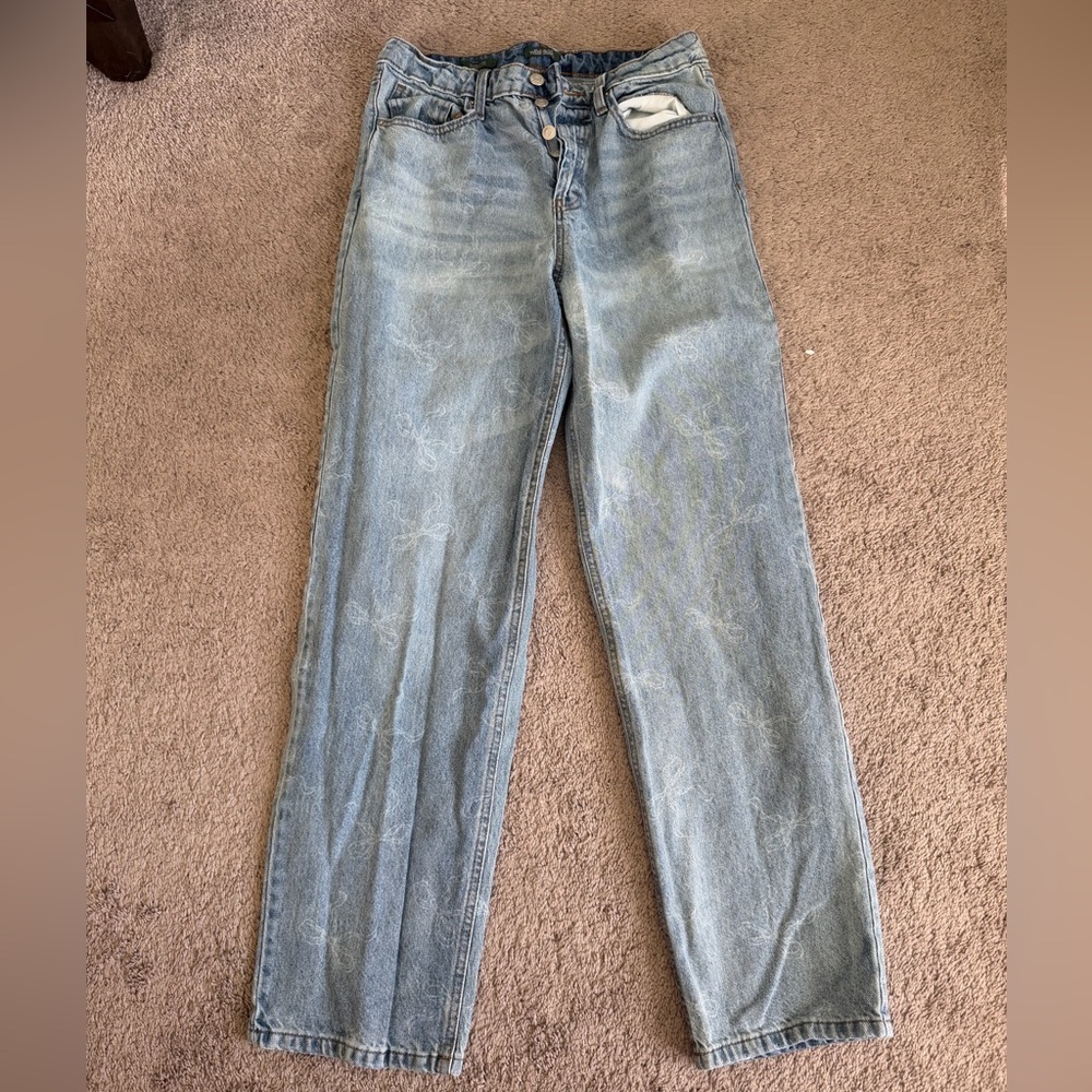 Wild Fable High-Rise Blue Jeans with Bow Print